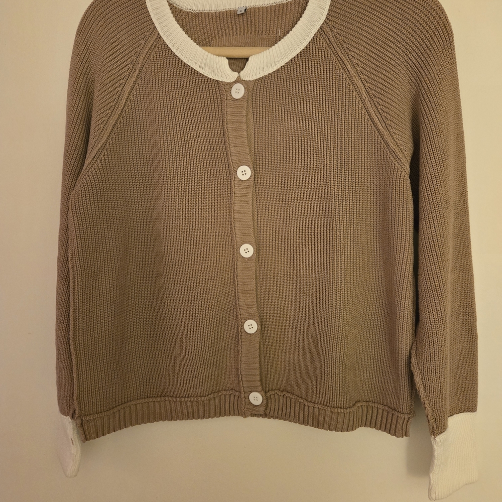 Women's Tan and White Button-Up Sweater